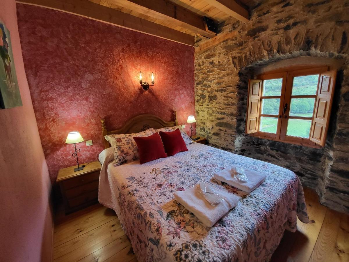 Hotel Rural La Carcel Murias de Paredes ภายนอก รูปภาพ
