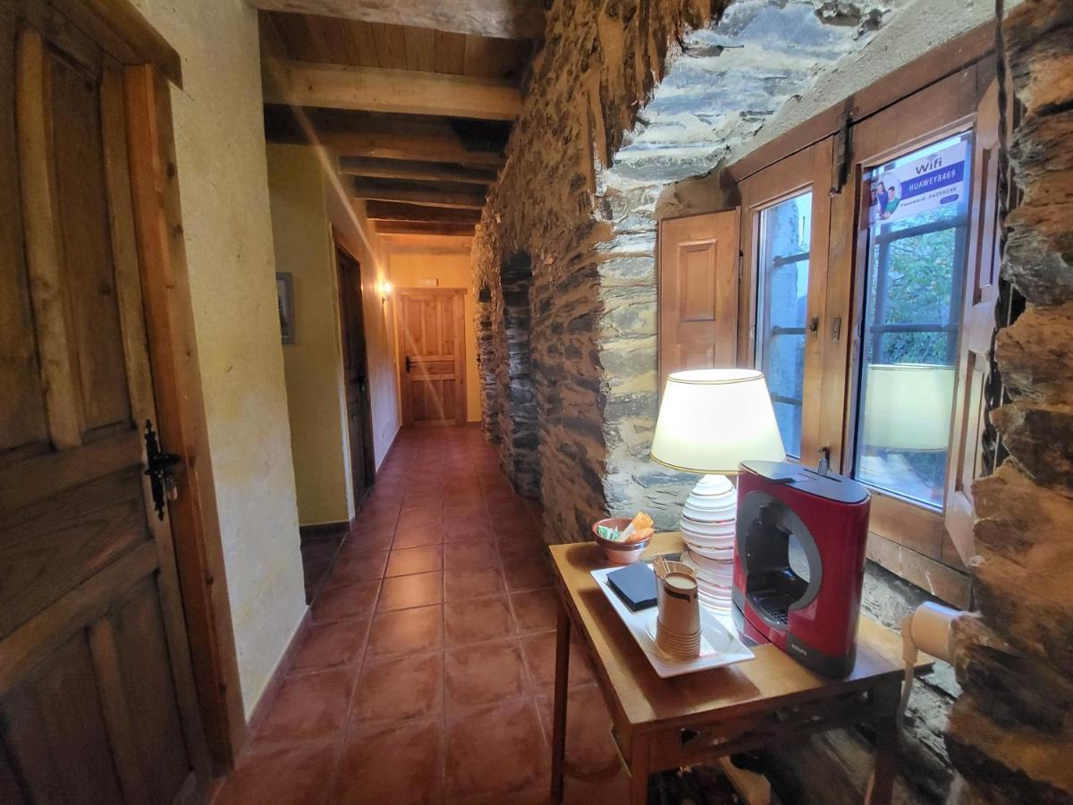 Hotel Rural La Carcel Murias de Paredes ภายนอก รูปภาพ