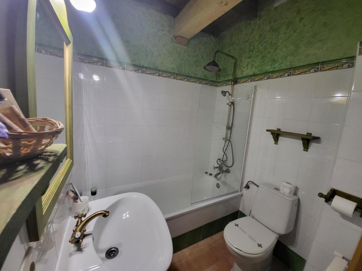 Hotel Rural La Carcel Murias de Paredes ภายนอก รูปภาพ