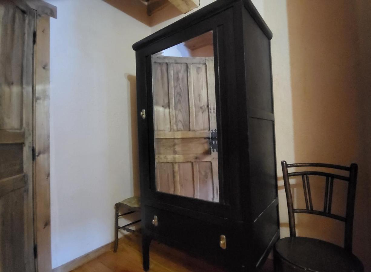 Hotel Rural La Carcel Murias de Paredes ภายนอก รูปภาพ